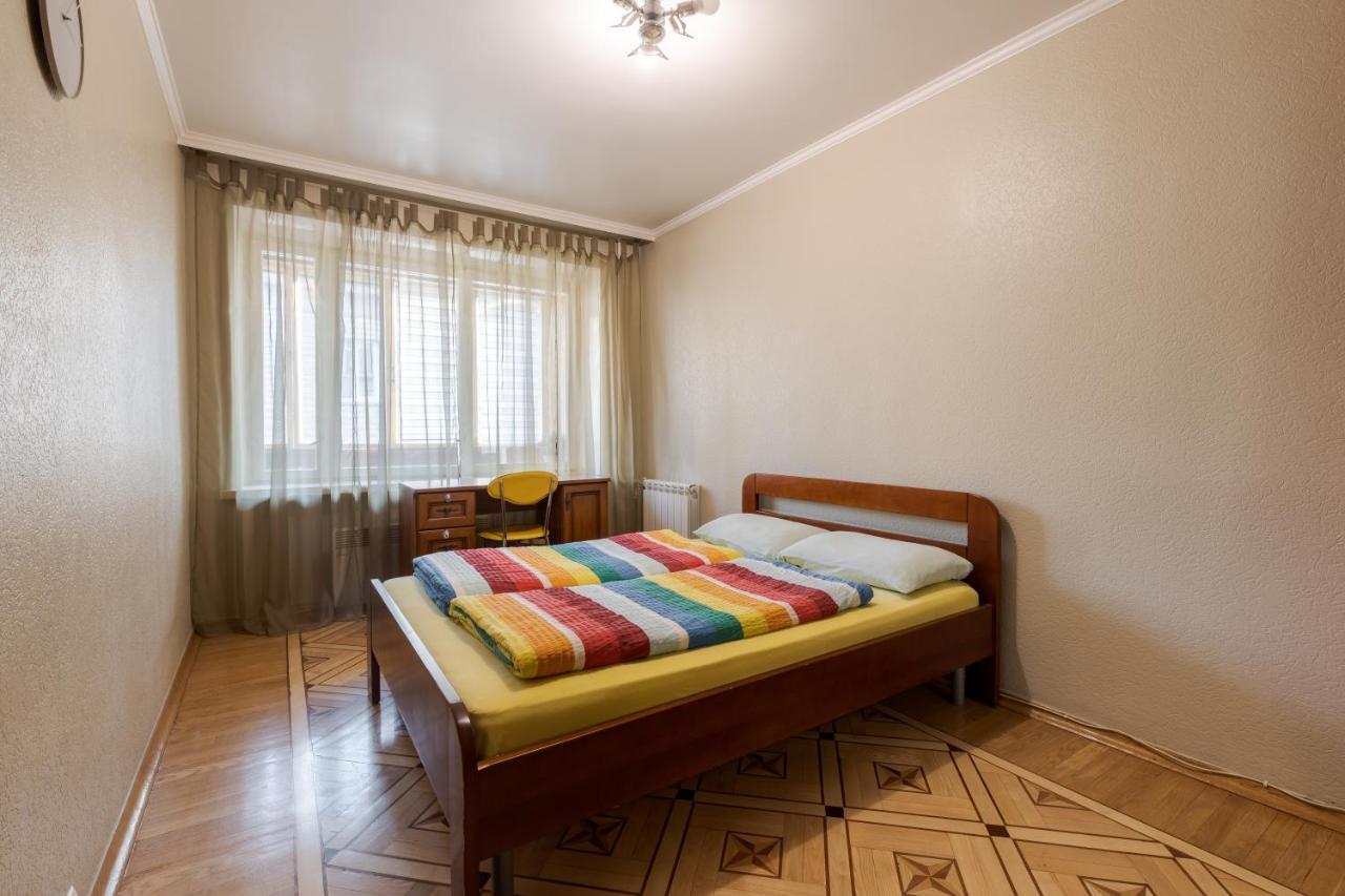 Apartment Kiev House Exterior foto